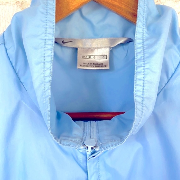 Nike Jacket - Picture 4 of 6